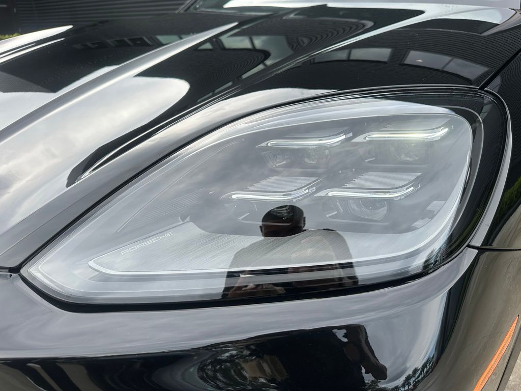 Thumbnail: 2026 Porsche Cayenne - 13