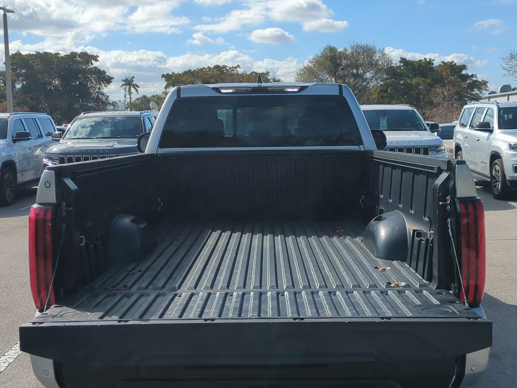 2022 Toyota Tundra SR5 - Photo 15