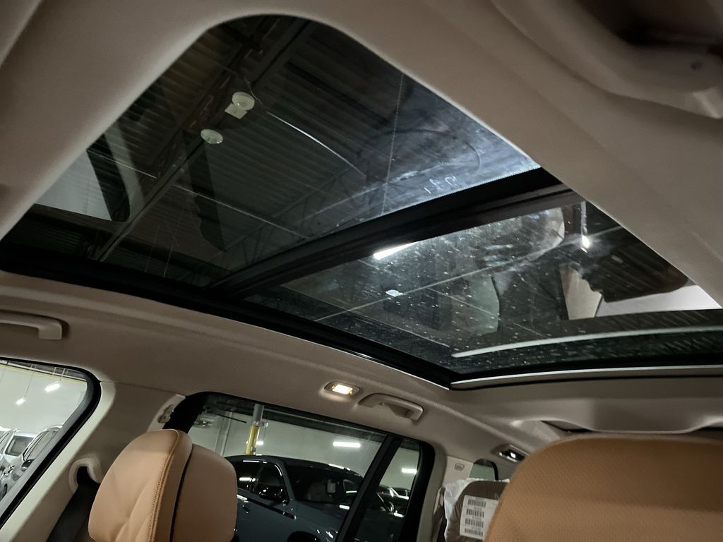 Thumbnail: 2026 BMW X7 - 22