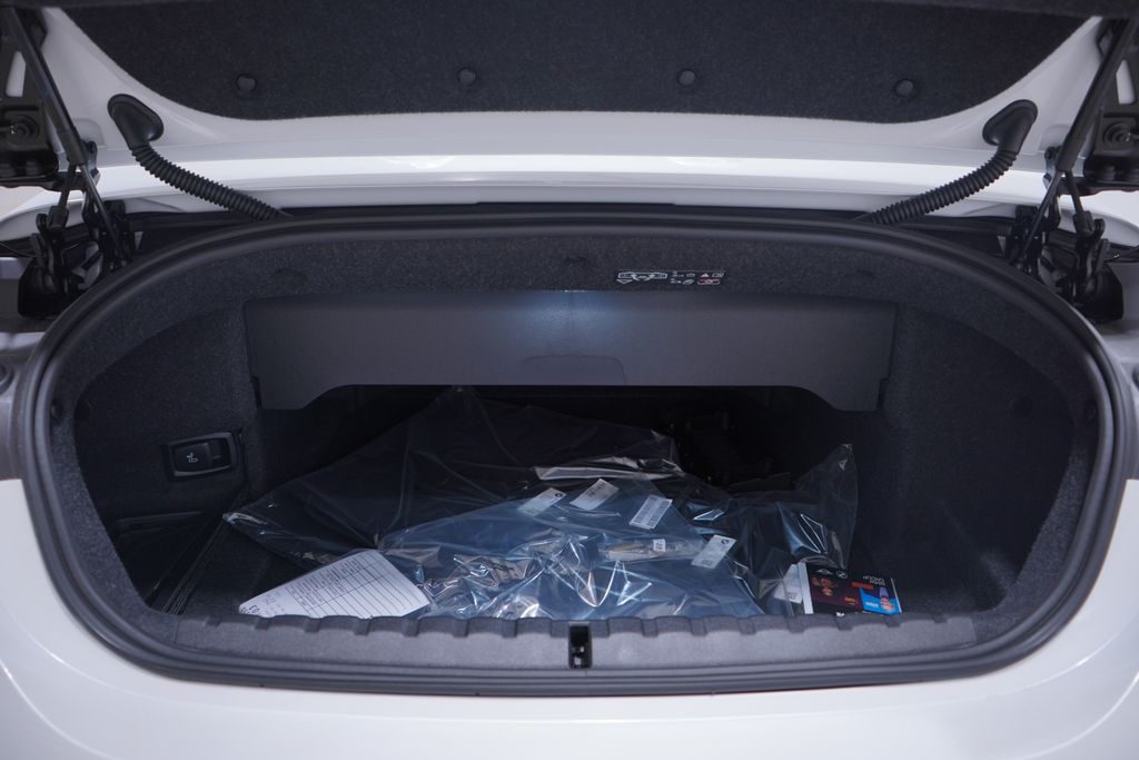 Thumbnail: 2026 BMW 4 Series - 16