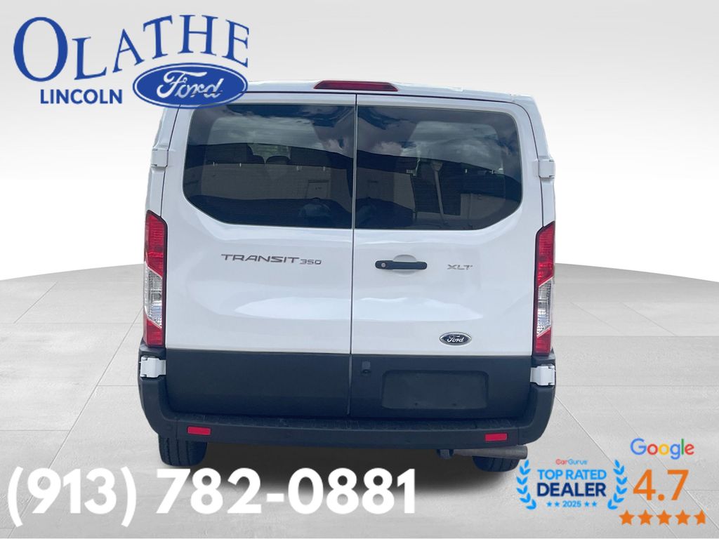 View vehicle photo 4