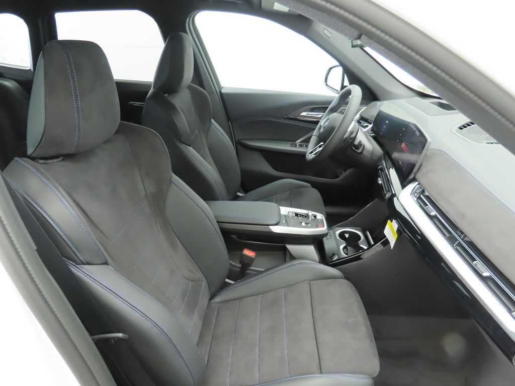 Thumbnail: 2026 BMW X1 - 19