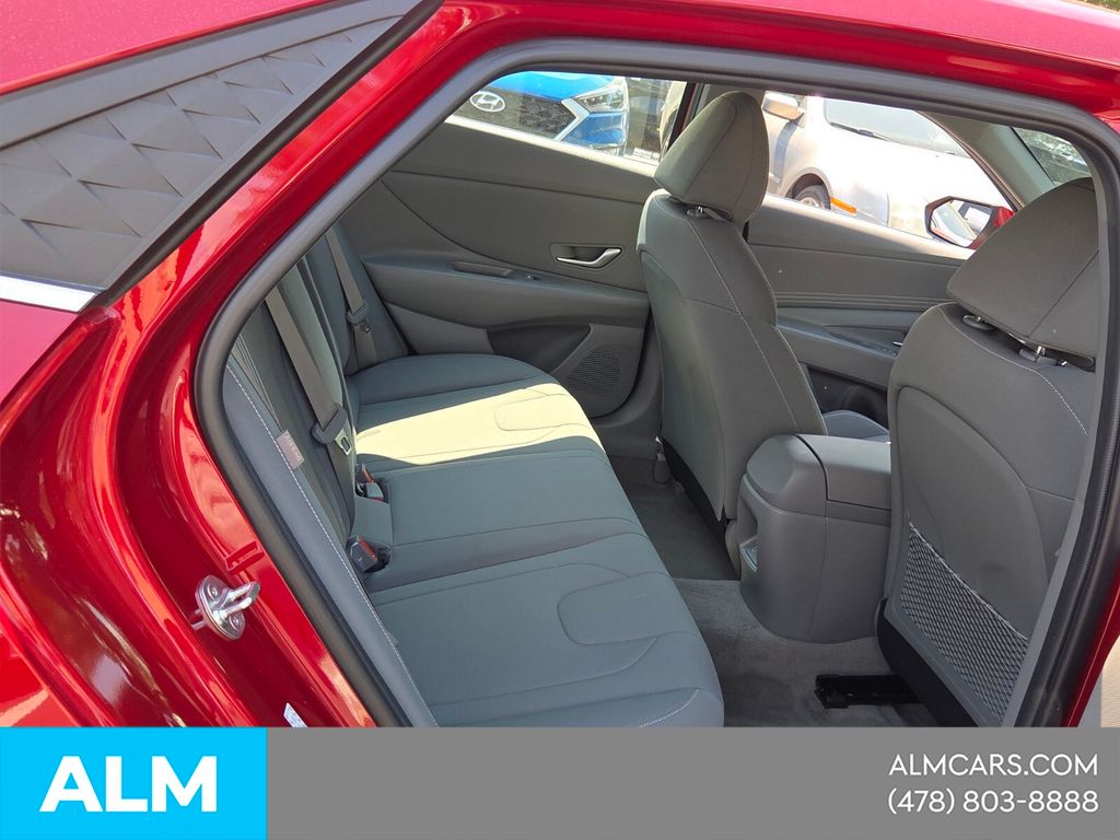 Used 2024 Red Hyundai SEL image 18