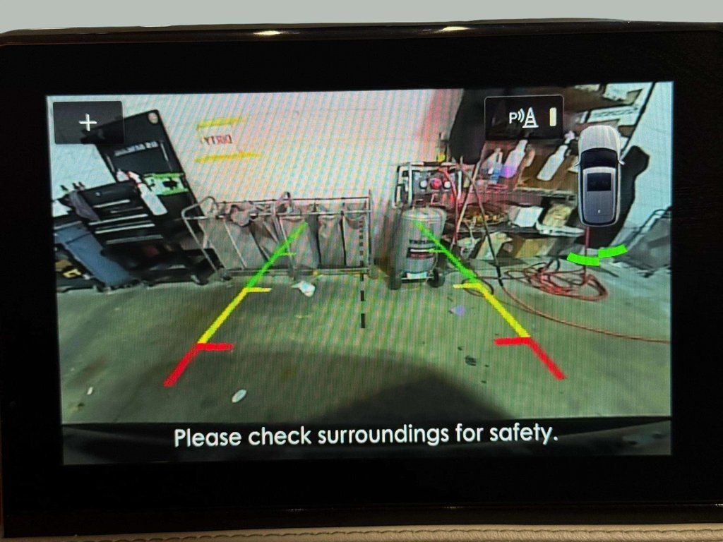 Certified Used 2022 Flight Blue Metallic Clearcoat Lincoln Grand Touring image 15