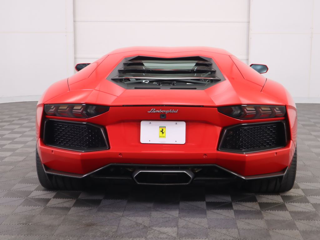 2014 Lamborghini Aventador  6