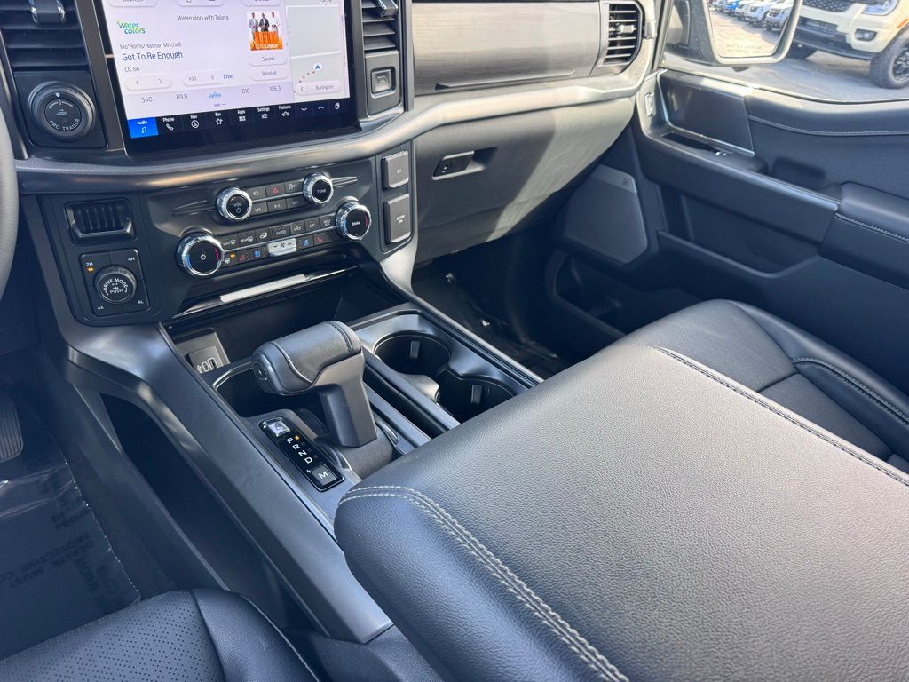 FordF-15037