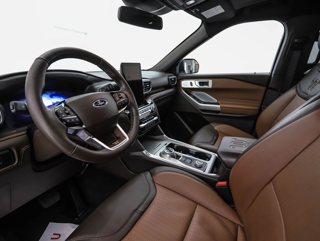 Thumbnail: 2023 Ford Explorer - 10