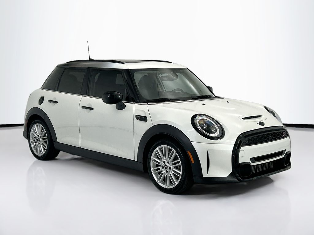 Thumbnail: 2024 MINI Cooper - 3