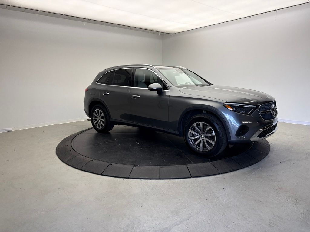 Thumbnail: 2023 Mercedes-Benz GLC - 7