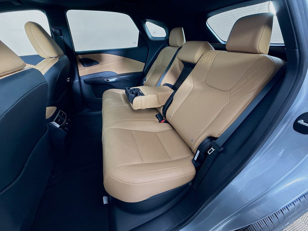 Thumbnail: 2025 Lexus RX - 26