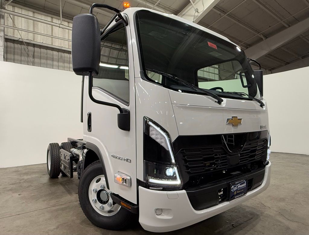 2025 Chevrolet 4500 HD LCF Diesel 