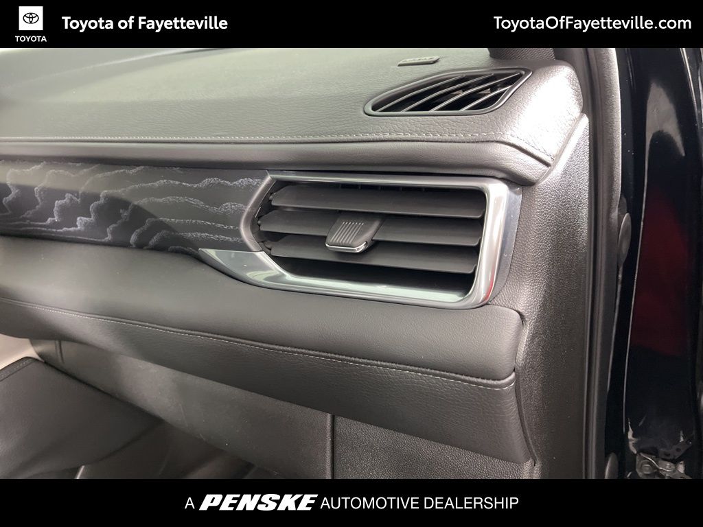 Thumbnail: 2021 GMC Yukon - 22