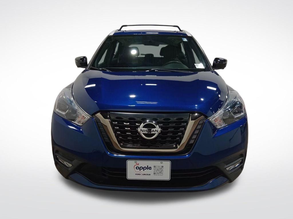 2019 Nissan Kicks SR
