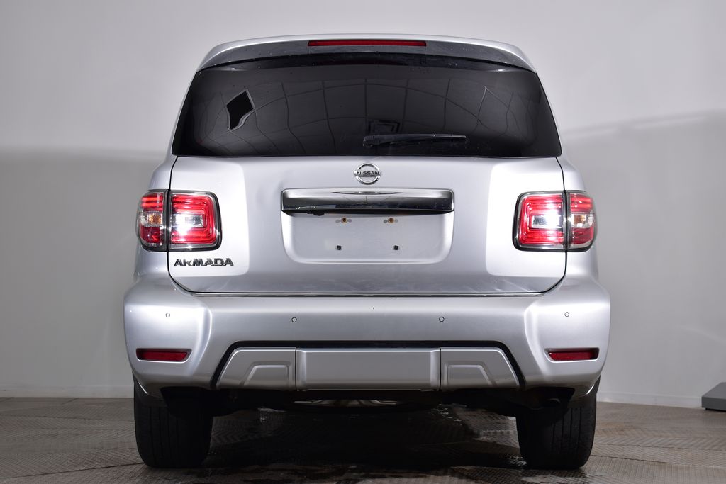 2018 Nissan Armada SV 4