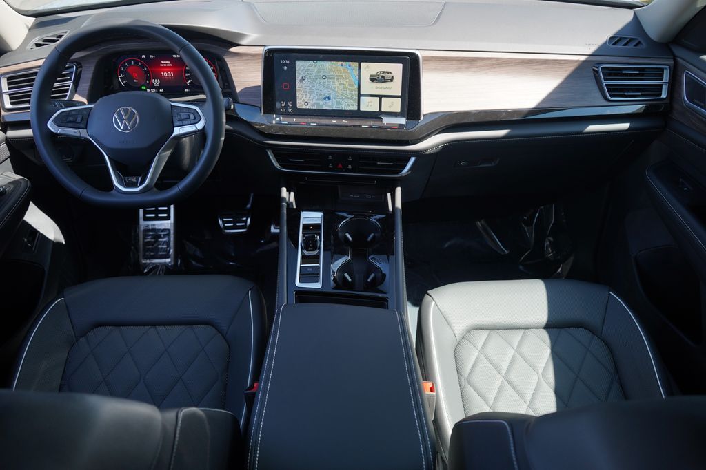 Thumbnail: 2025 Volkswagen Atlas - 9