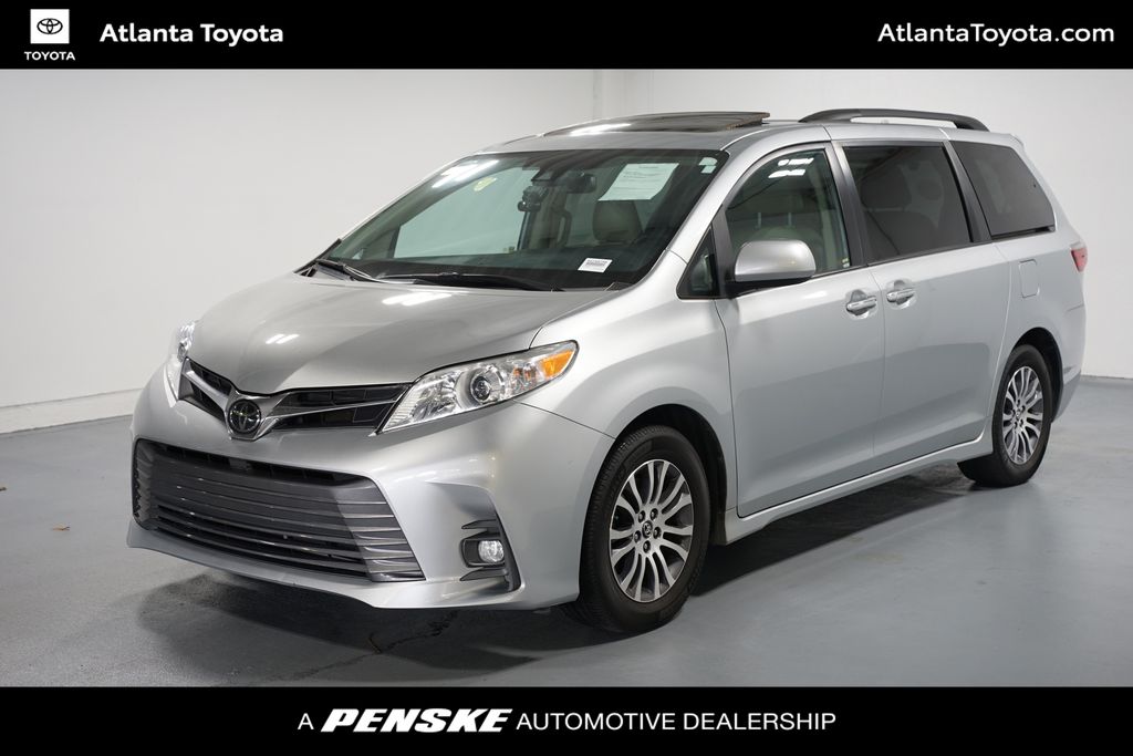 Thumbnail: 2020 Toyota Sienna - 1