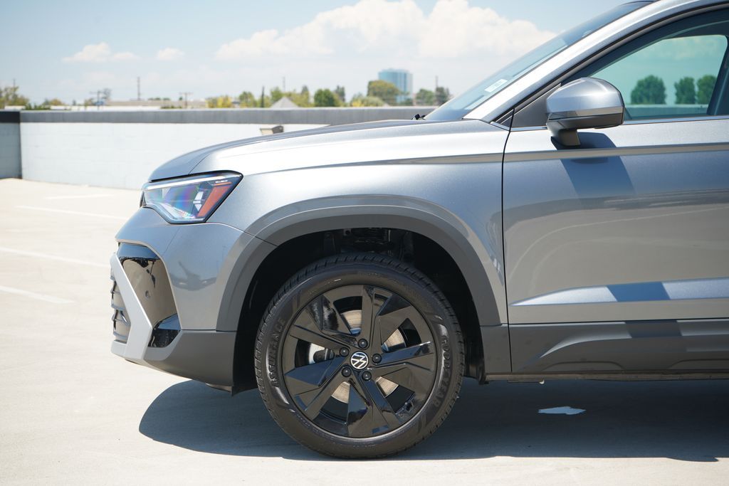 Thumbnail: 2026 Volkswagen Taos - 2