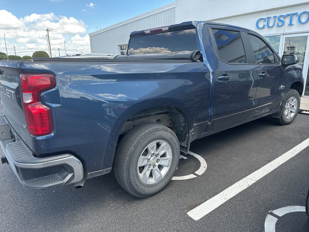 Thumbnail: 2020 Chevrolet Silverado 1500 - 4