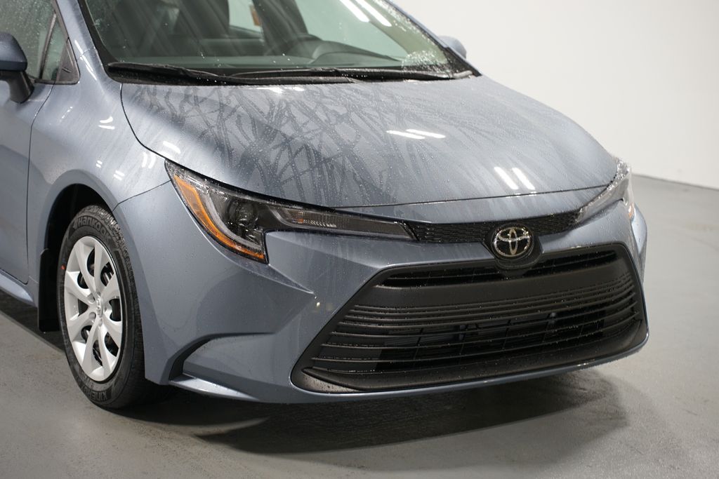 Thumbnail: 2025 Toyota Corolla - 4