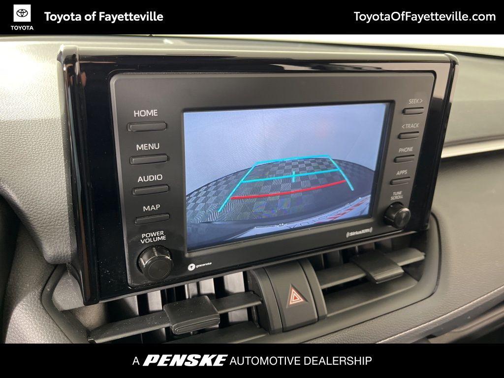 2021 Toyota RAV4 XLE 28