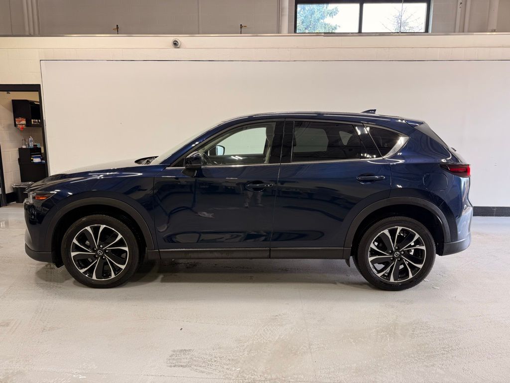 Thumbnail: 2023 Mazda CX-5 - 2