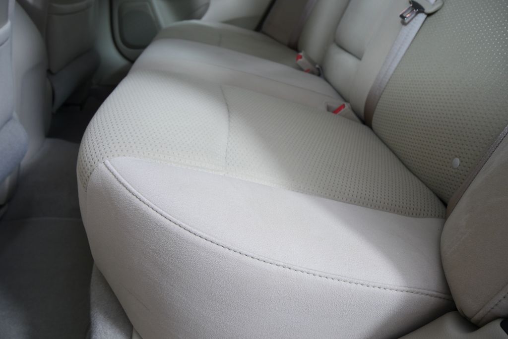 Thumbnail: 2014 Nissan Altima - 15
