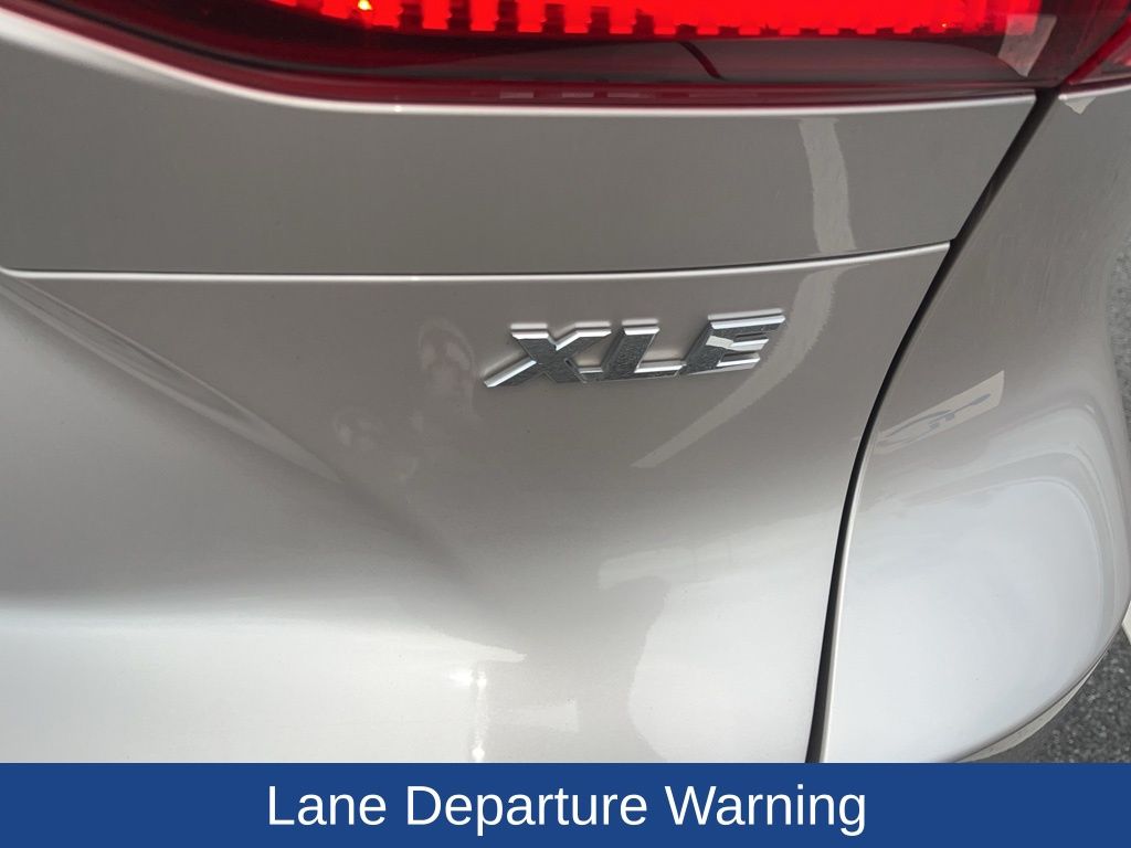 2023 Toyota Venza XLE