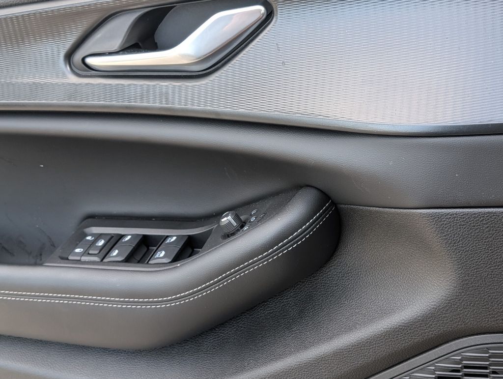 new 2025 Jeep Grand Cherokee car, priced at $26,420