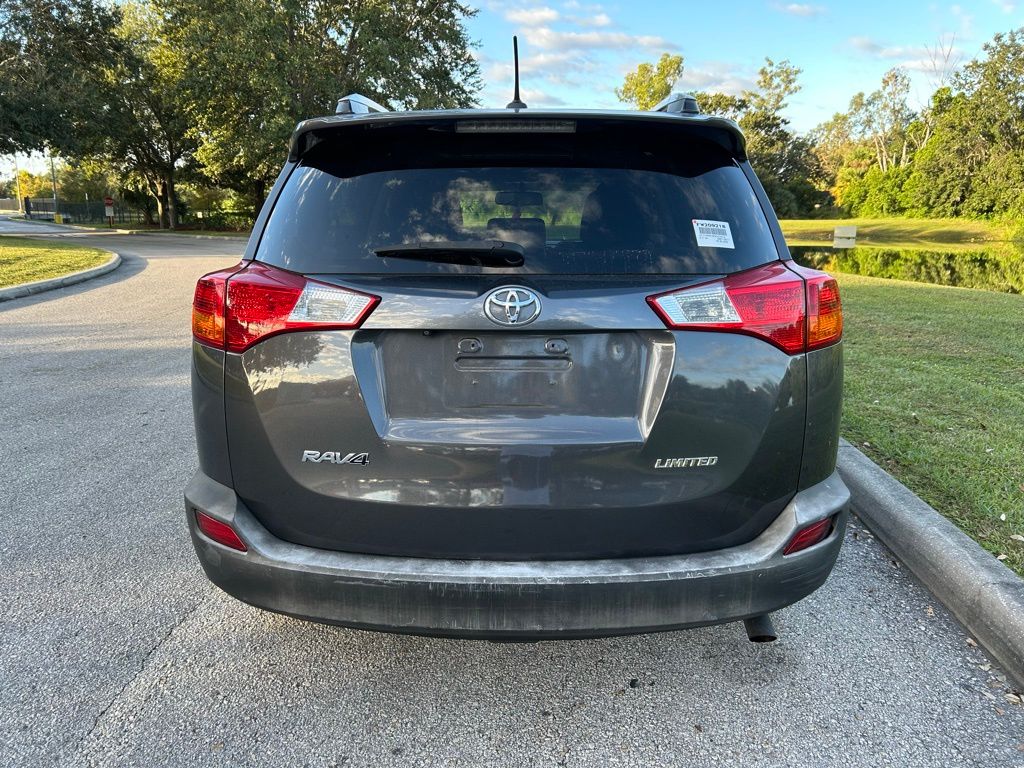 Thumbnail: 2015 Toyota RAV4 - 4