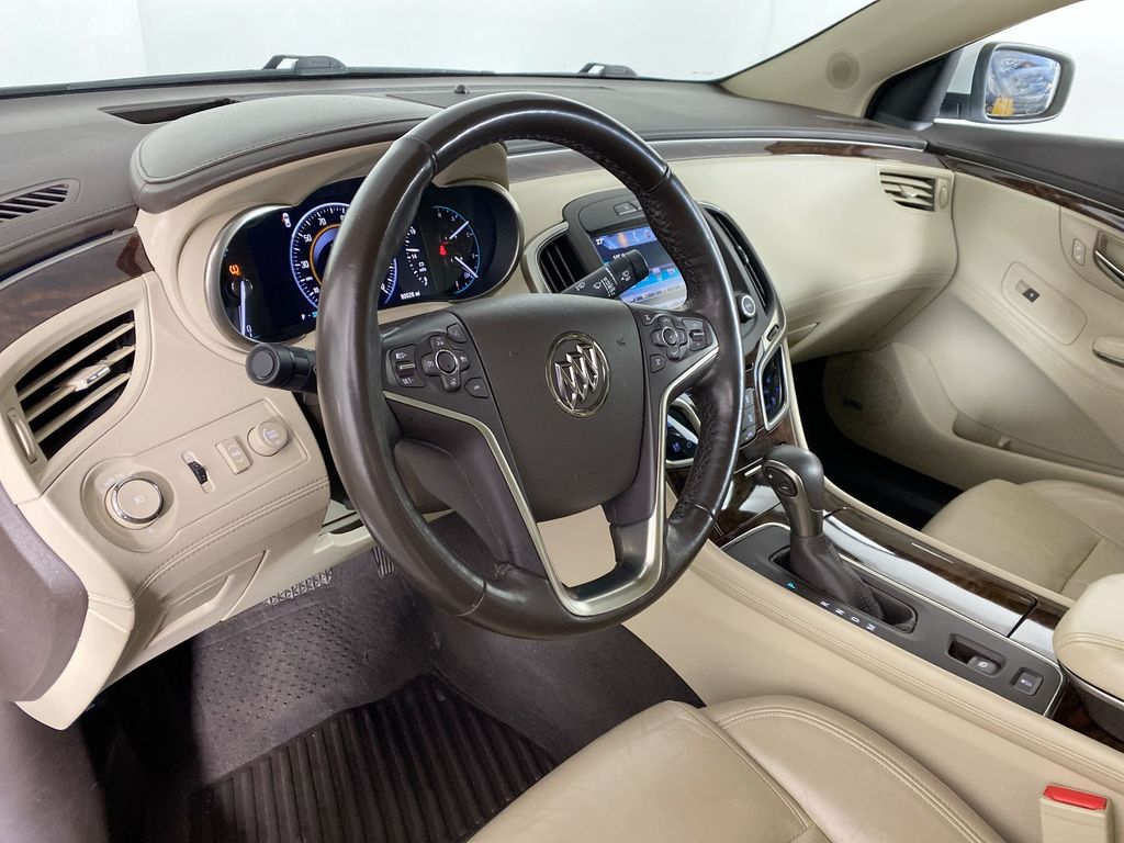 2016 Buick LaCrosse Premium I Group 10