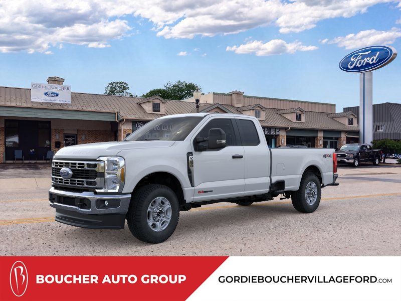 Oxford White 2026 Ford F-250 Super Duty Pickup Truck Four-Wheel Drive Automatic