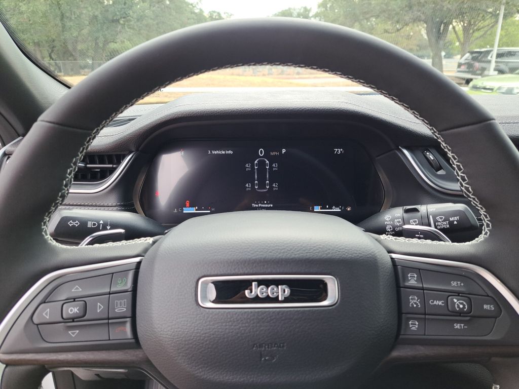 New Car 2025 Jeep Grand Cherokee L  Limited For Sale Under $50,000 In Austin, Texas