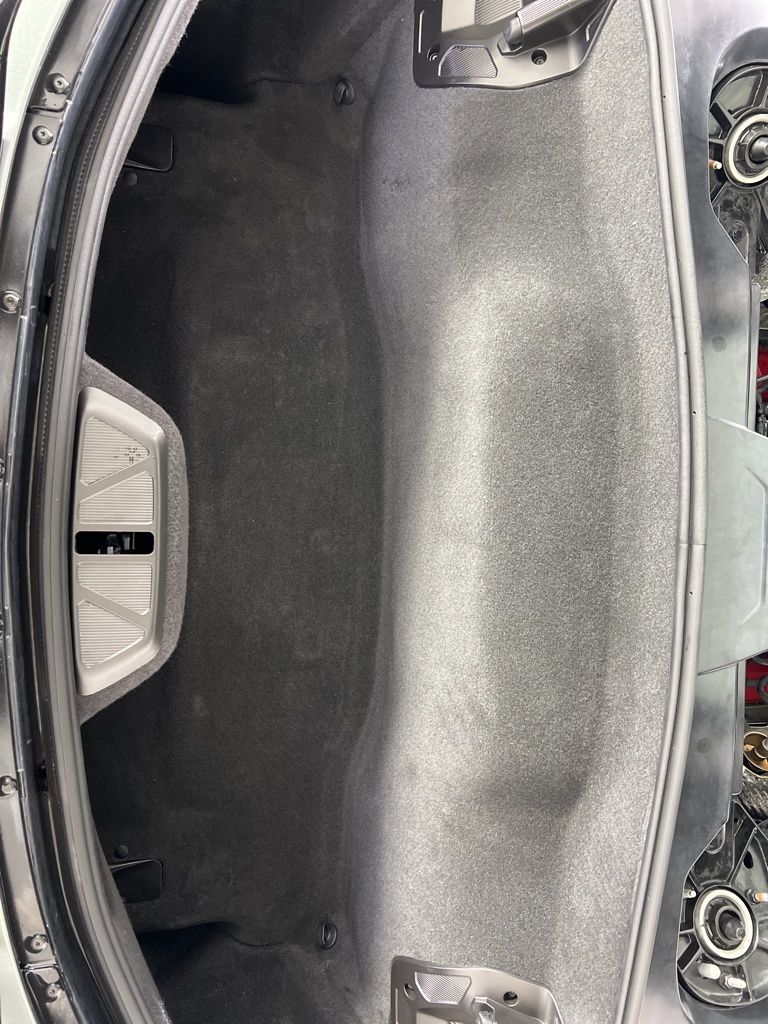 Used 2023 Gray Chevrolet Stingray image 28