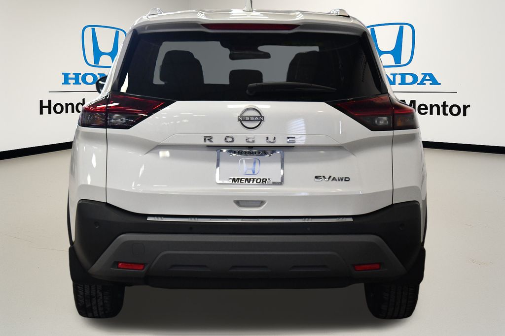 Thumbnail: 2023 Nissan Rogue - 4