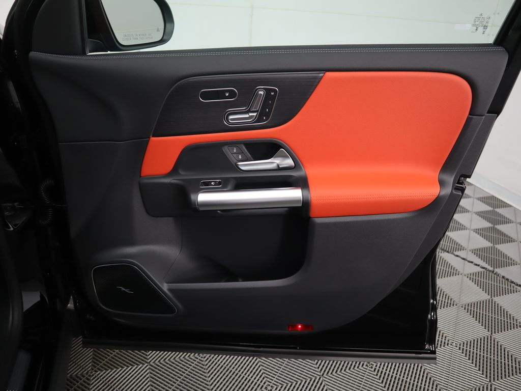 Thumbnail: 2026 Mercedes-Benz GLA - 27