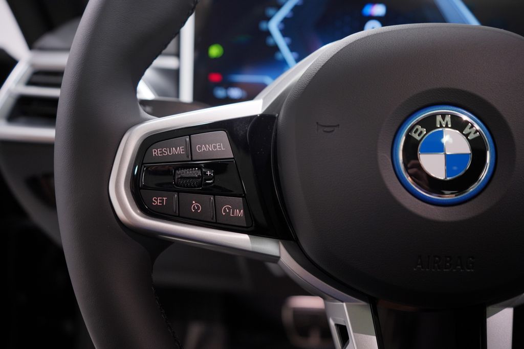 2025 BMW i4 eDrive40 20