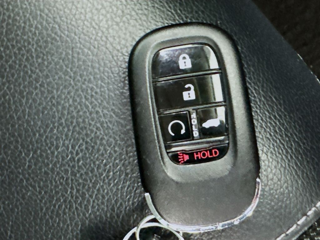 Used Car 2023 Honda Pilot  Ex-l For Sale Under $35,000 In Austin, Texas
