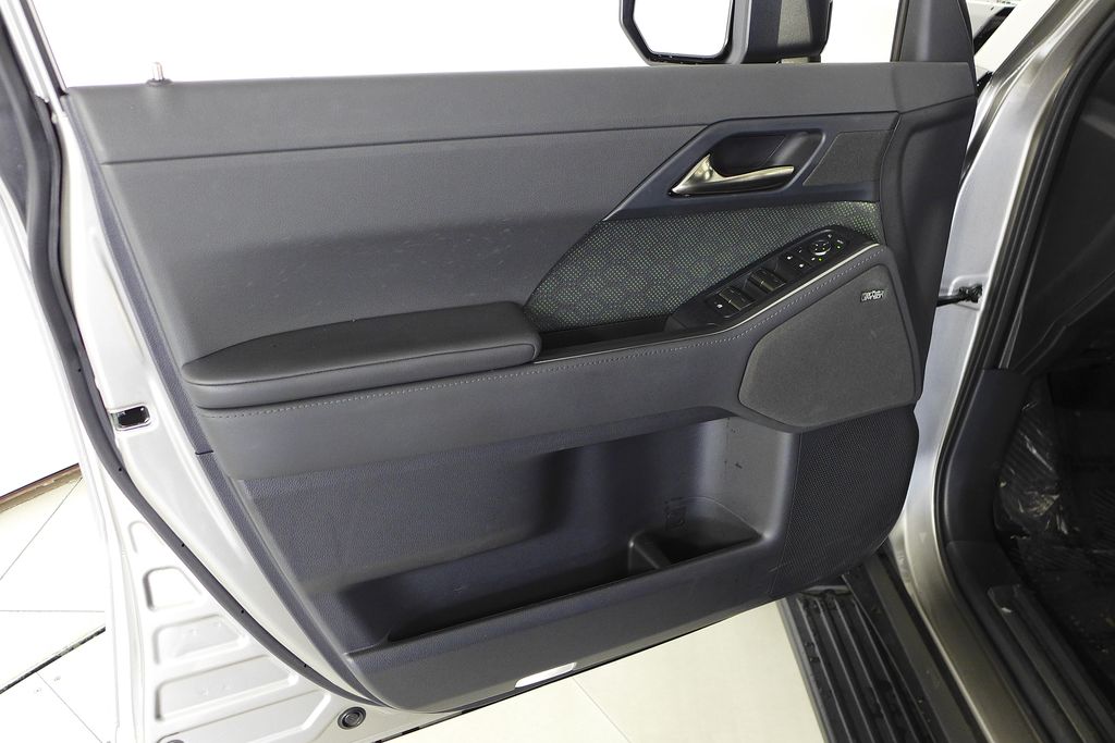 Thumbnail: 2024 Lexus GX - 11