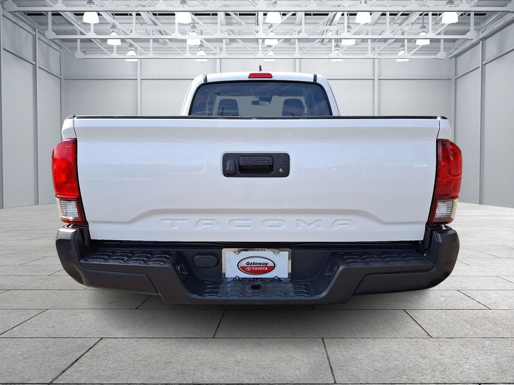 2022 Toyota Tacoma SR 5