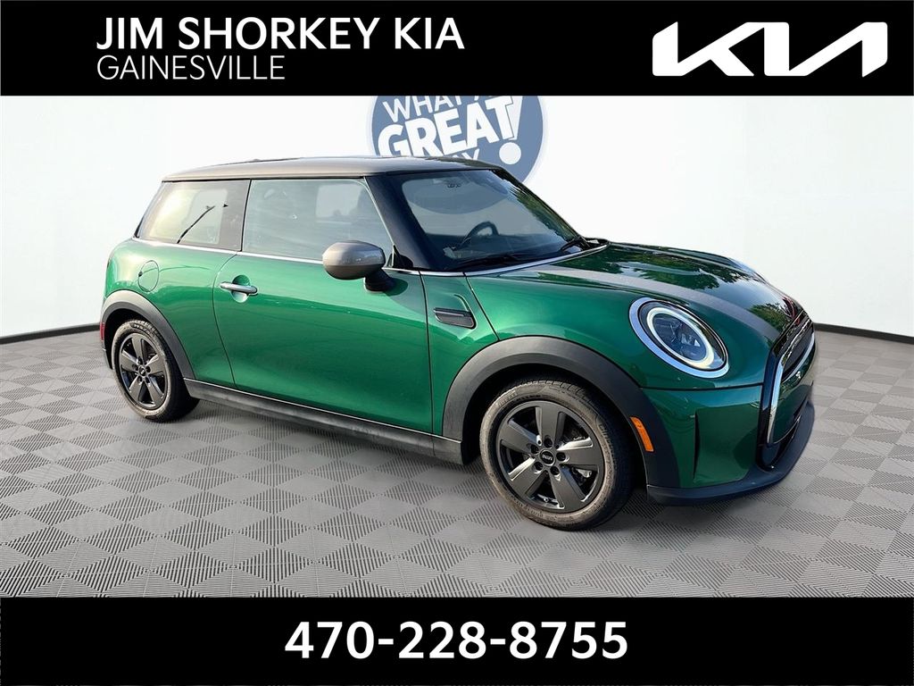 2023 MINI Cooper 3-Door Hatchback FWD