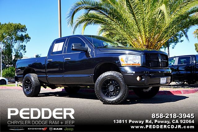 Brilliant Black Crystal Pearl 2006 Dodge RAM 2500 Pickup Truck 4X2 4-Speed Automatic