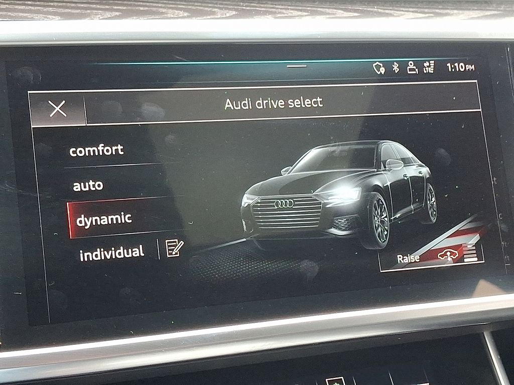 Thumbnail: 2020 Audi S6 - 25