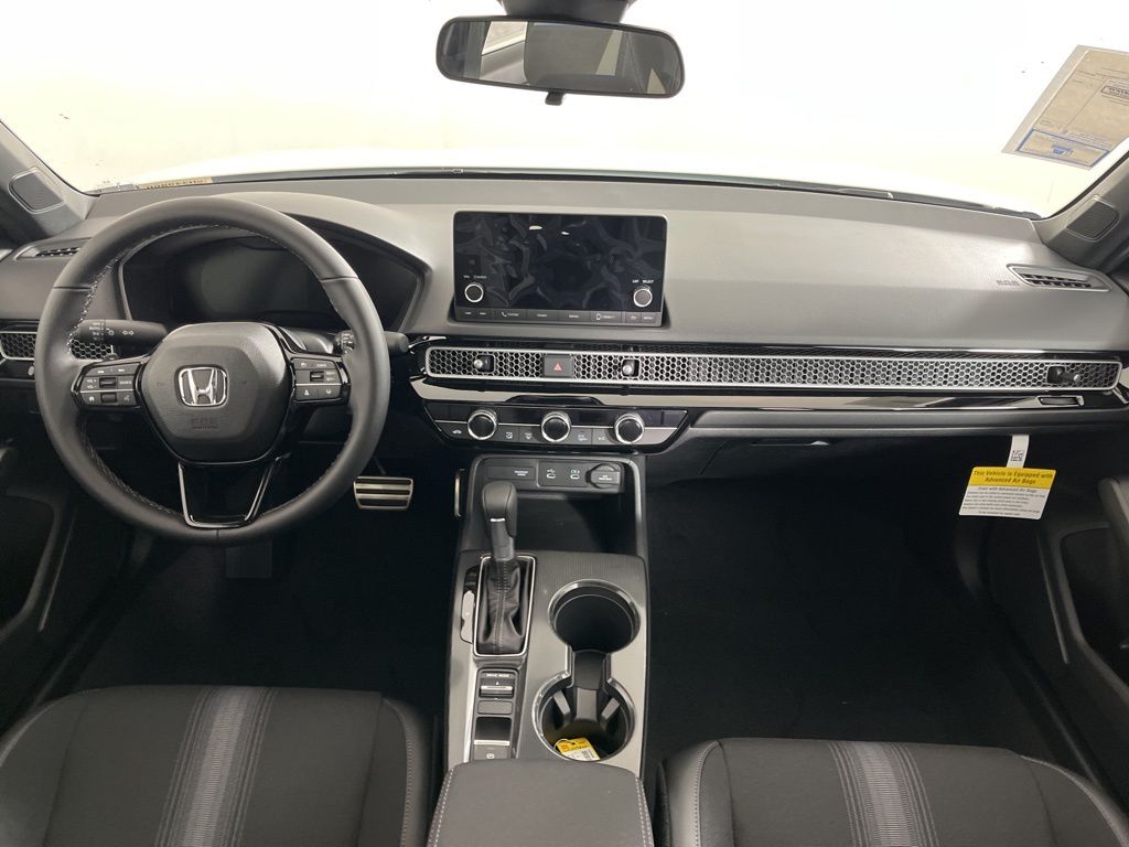 2025 Honda Civic Sport 18