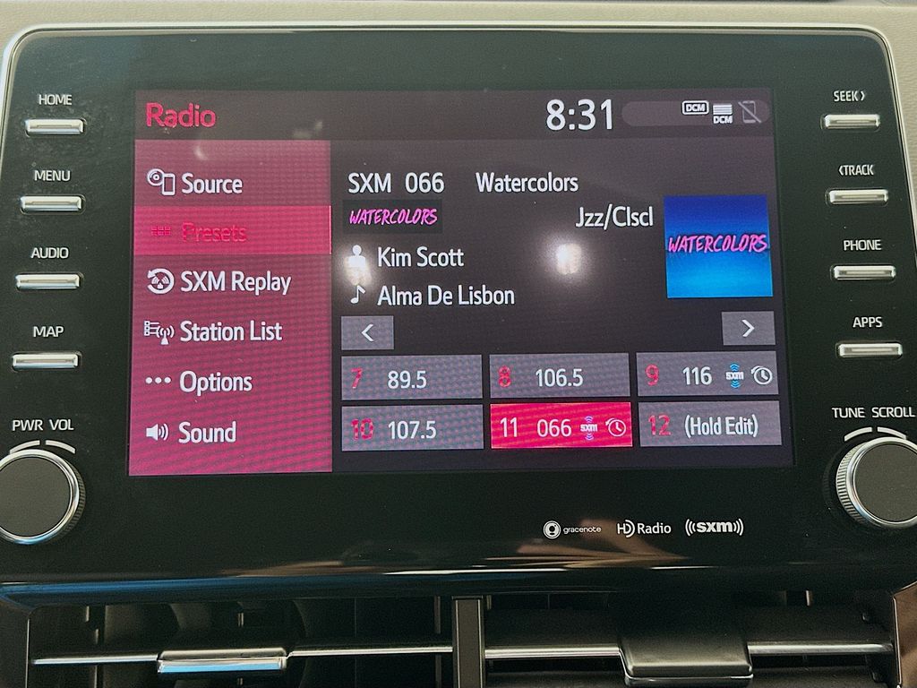 Thumbnail: 2022 Toyota Avalon - 14