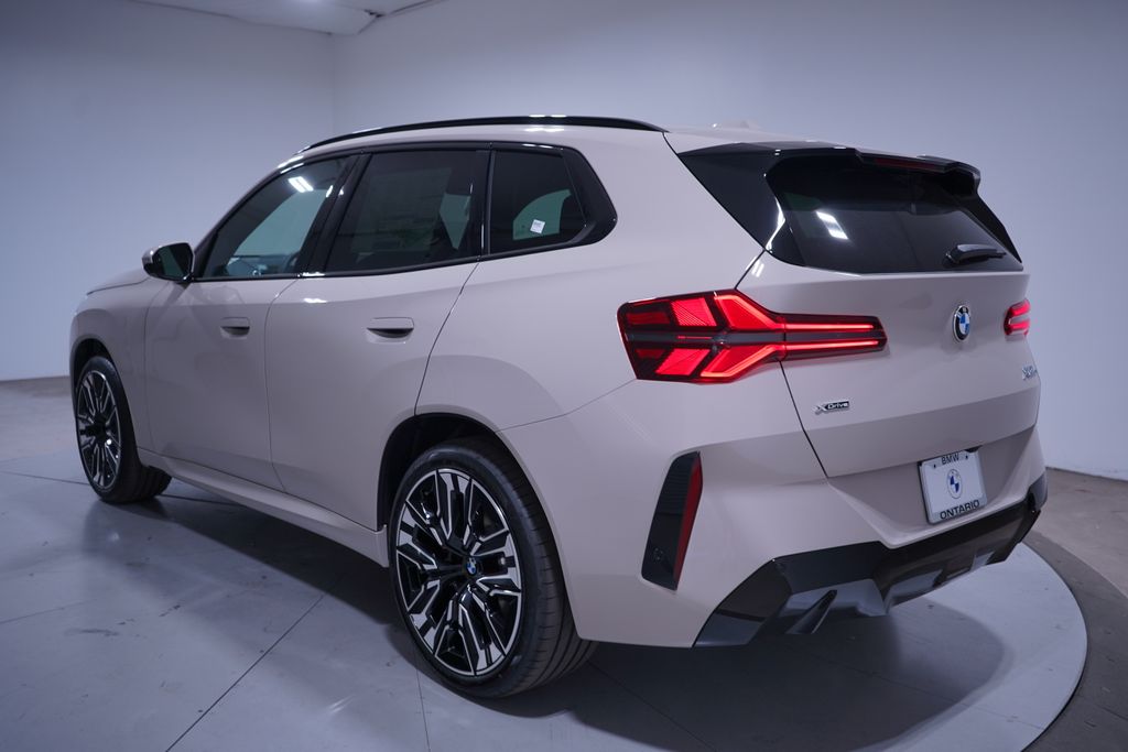 Thumbnail: 2026 BMW X3 - 3
