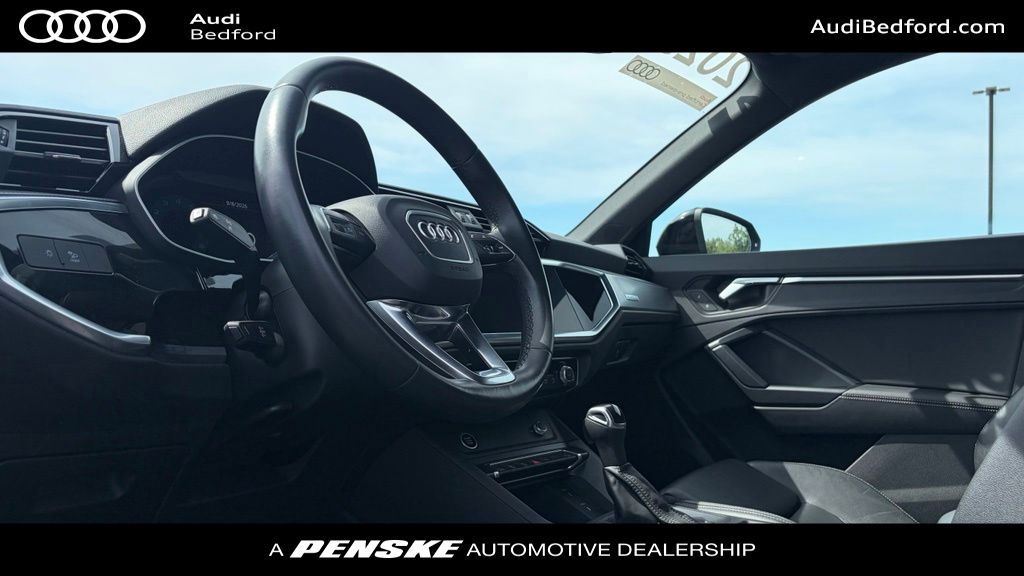 Thumbnail: 2023 Audi Q3 - 13
