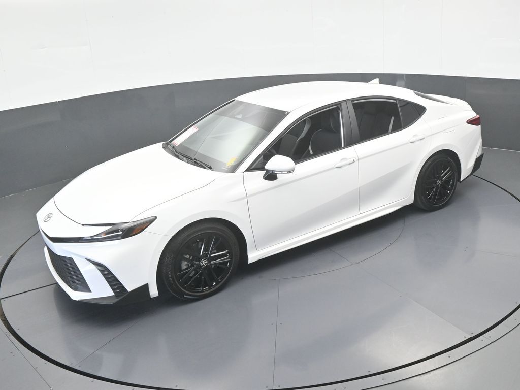 Used 2026 Wind Chill Pearl Toyota SE image 48