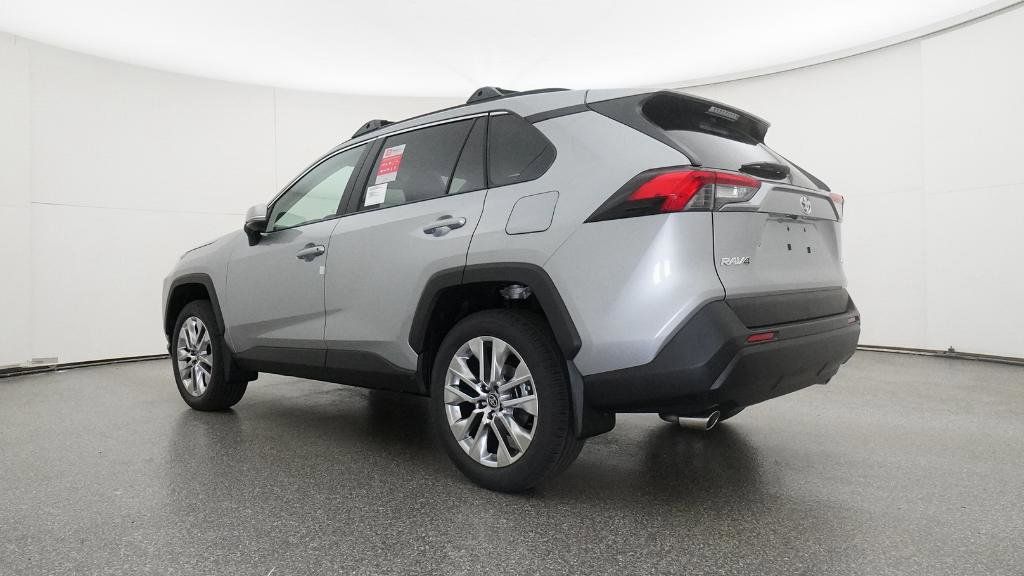 Thumbnail: 2025 Toyota RAV4 - 5