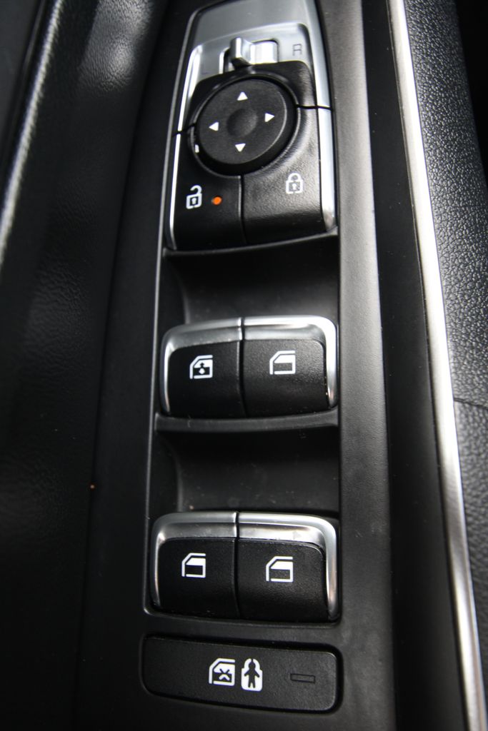 Used 2024 Kia Sorento SUV