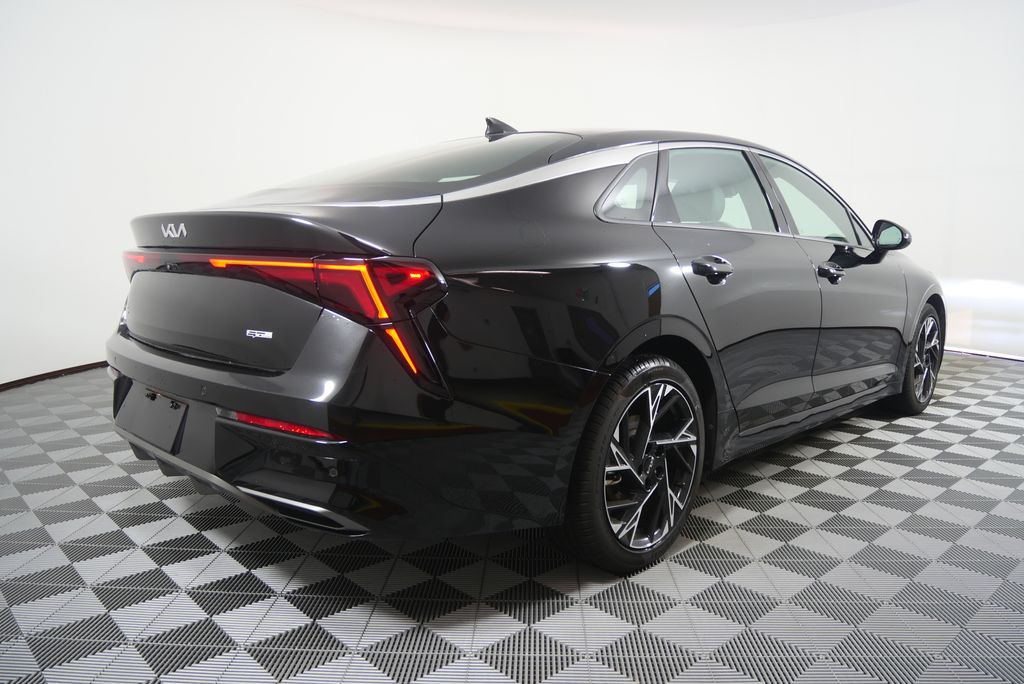 Thumbnail: 2025 Kia K5 - 2